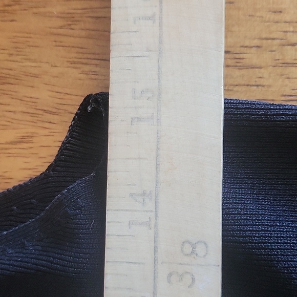 JANA Floral Embroidered Black Sleeveless Top - Picture 5 of 5